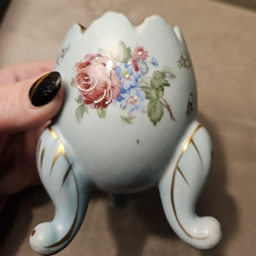 🔅Vintage Napcoware Porcelain Floral Footed Cracked Egg Vase Collectible Decor
